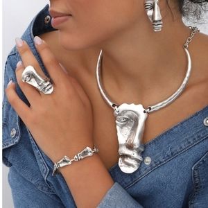 Silverstone FACE Earrings necklace ring set abstract